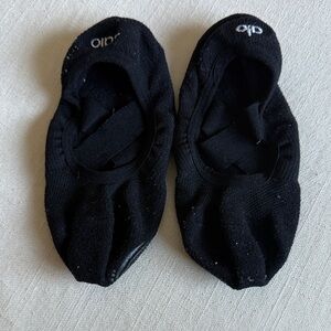 ALO Yoga Barre Grip Socks